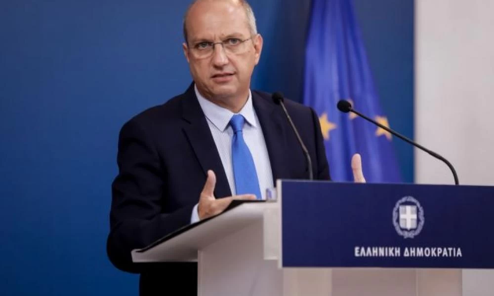 Οικονόμου: Τι είπε για το τηλεοπτικό μήνυμα Μητσοτάκη - Το ζητούμενο είναι να μείνουν ανοικτές κοινωνία και οικονομία